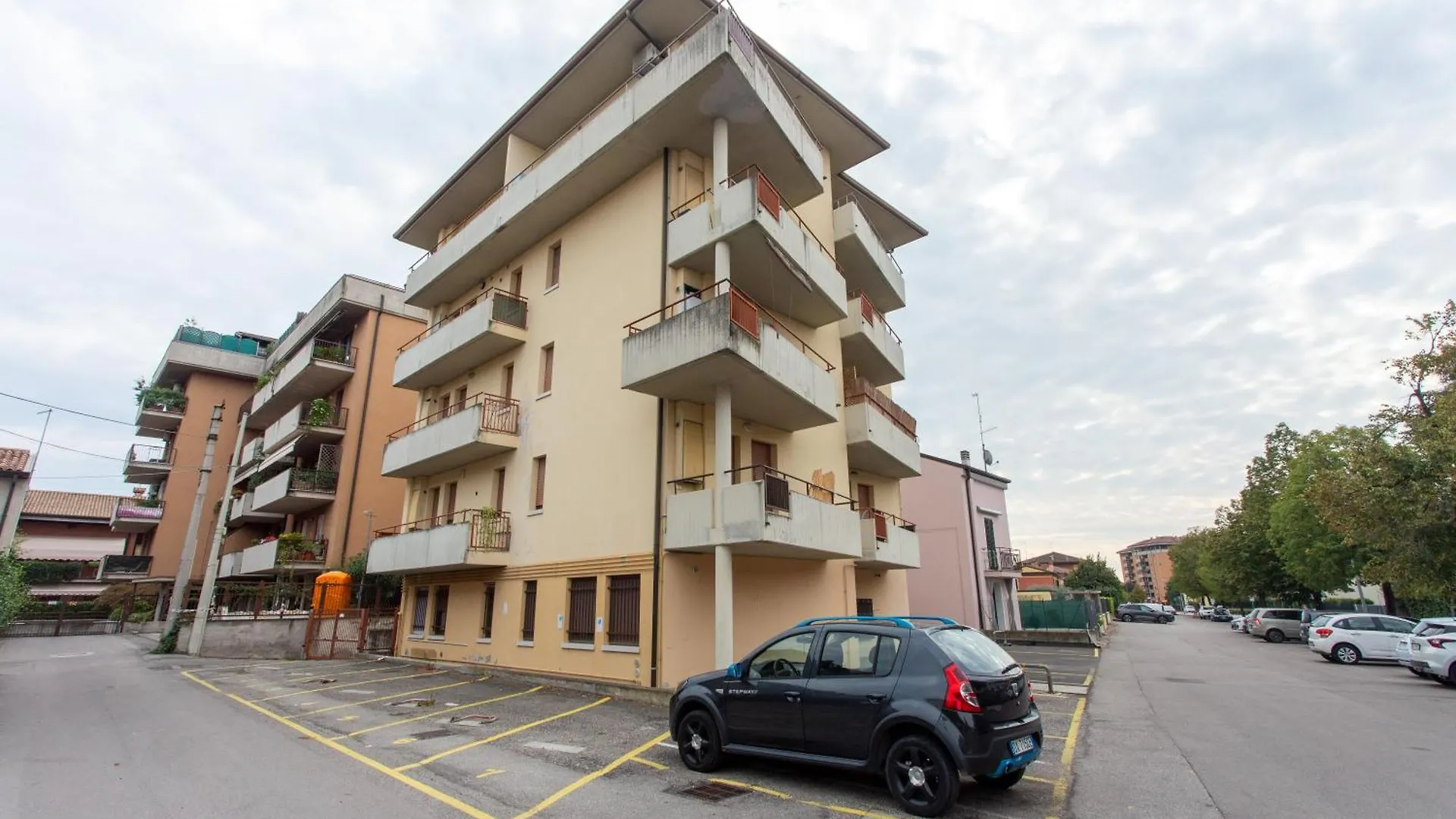 Harmonie House Apartment Verona 0*,